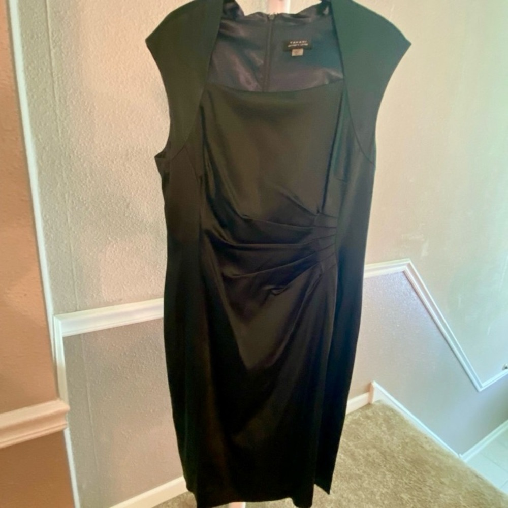 Tahari Forest Green Dress NWT